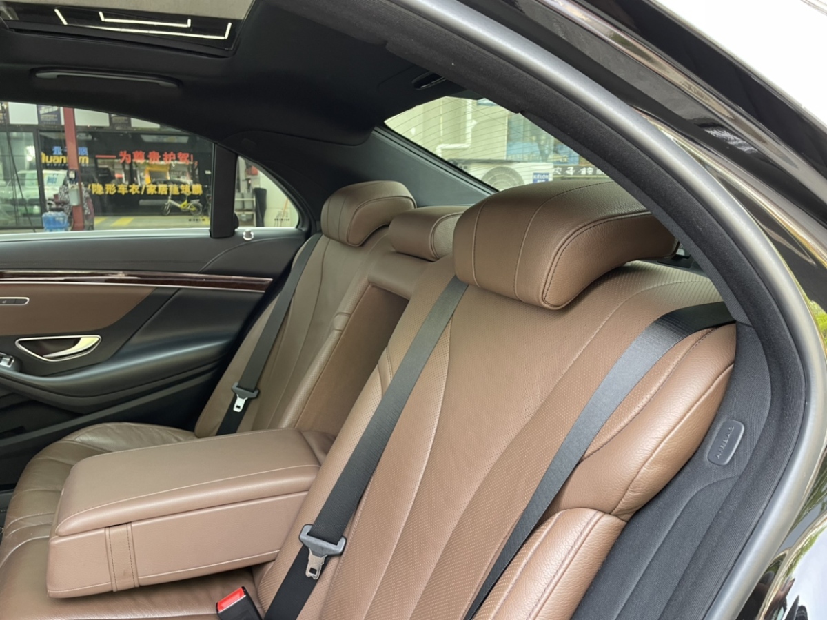 2016年6月奔驰 奔驰S级  2016款 S 320 L 商务型