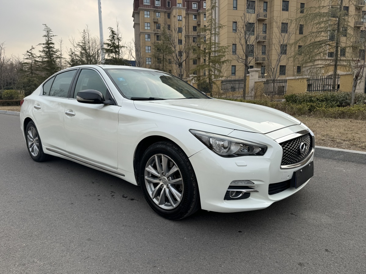 英菲尼迪 Q50L  2015款 2.0T 悅享版圖片