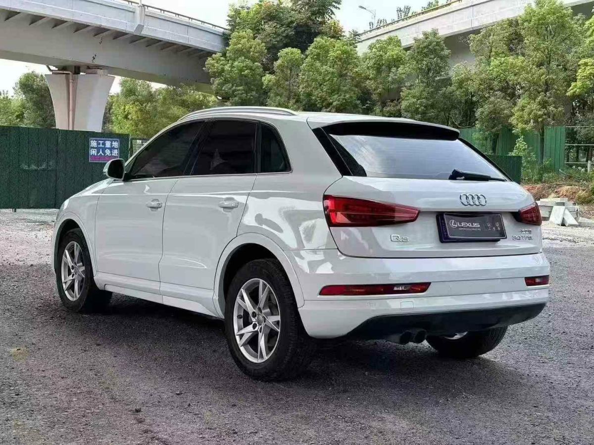 奧迪 奧迪Q3  2018款 30 TFSI 時尚型典藏版圖片