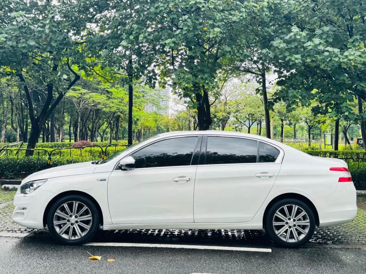 標(biāo)致 408  2016款 1.6T 自動豪華版圖片