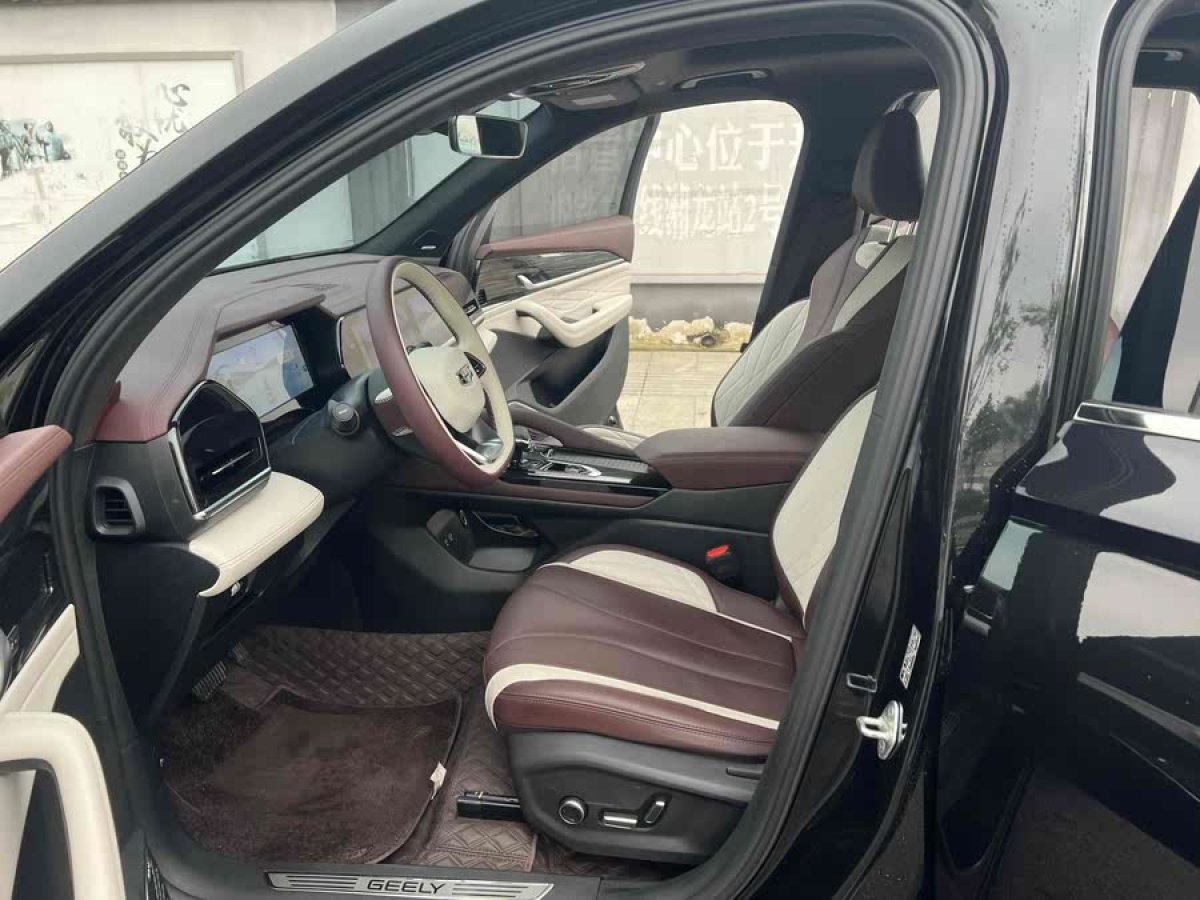 吉利 星越L  2021款 2.0TD DCT EVO兩驅(qū)智尊型圖片