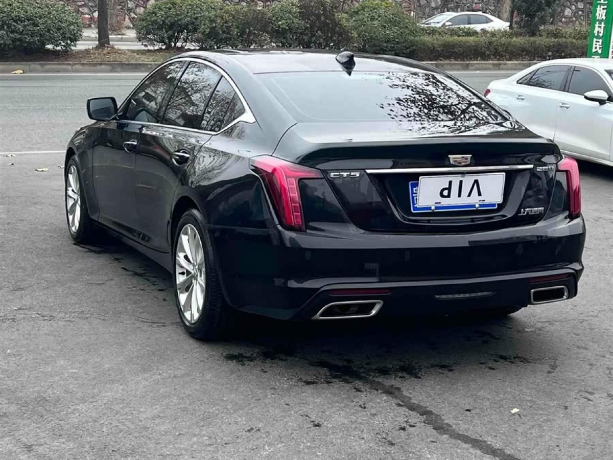 凱迪拉克 CT5  2023款 28T 豪華型（標(biāo)準(zhǔn)版）圖片