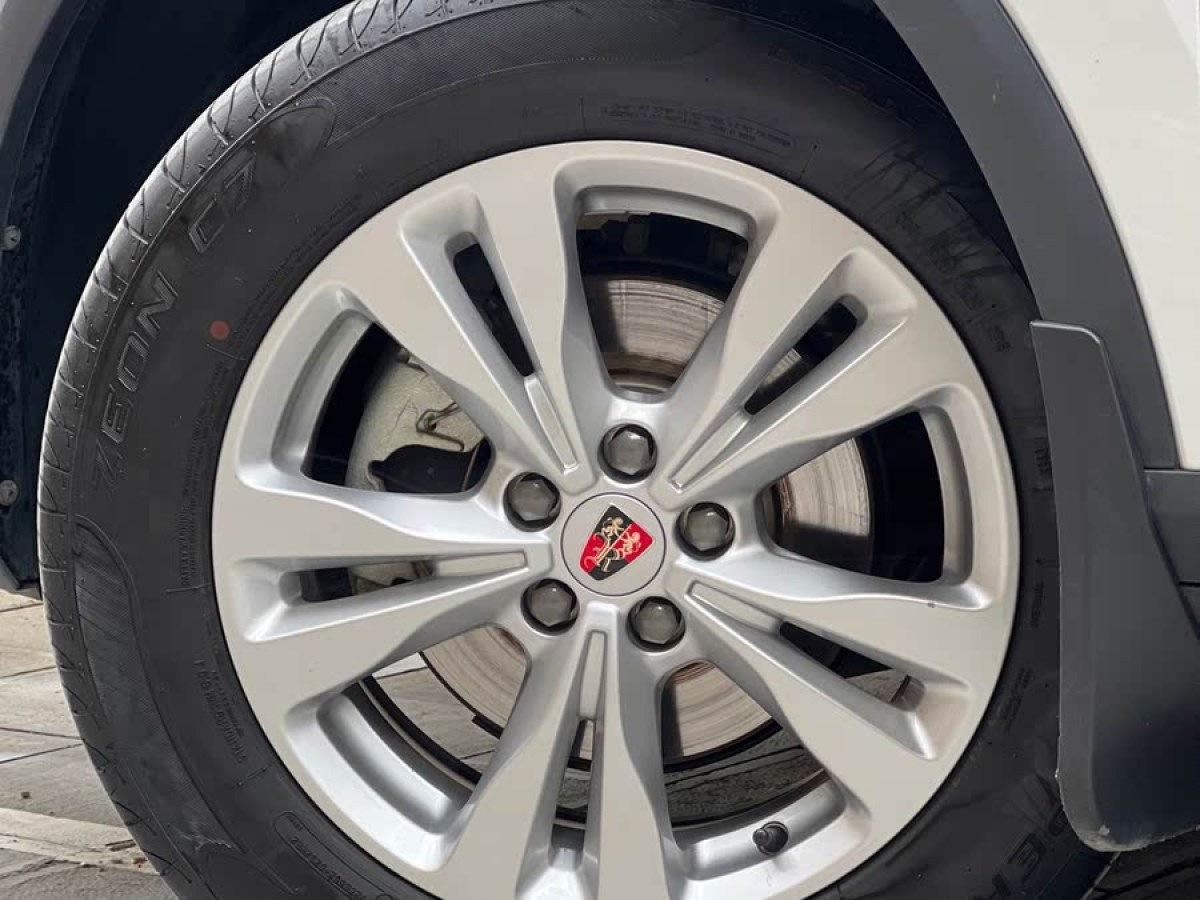 榮威 RX3  2018款 1.6L 手動(dòng)進(jìn)取版圖片