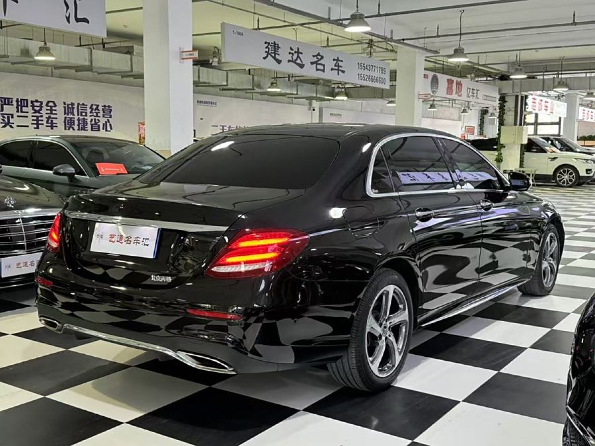 奔馳 奔馳E級  2019款 E 260 L 運(yùn)動型 4MATIC圖片