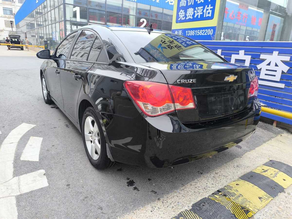 雪佛兰 科鲁兹  2011款 1.6L SE AT图片