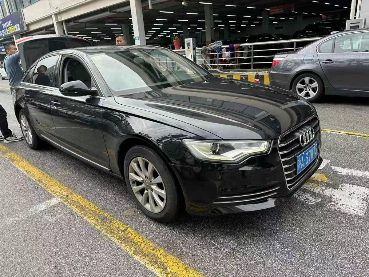 奧迪 奧迪A6L  2012款 A6L 2.8FSI 35FSI Quattro豪華型圖片