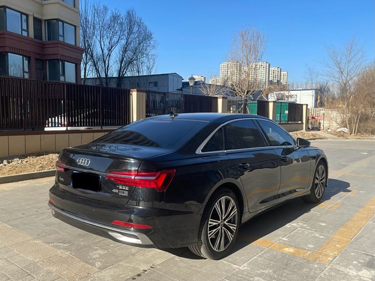 奧迪 奧迪A6L  2024款 45 TFSI quattro 臻選動(dòng)感型圖片