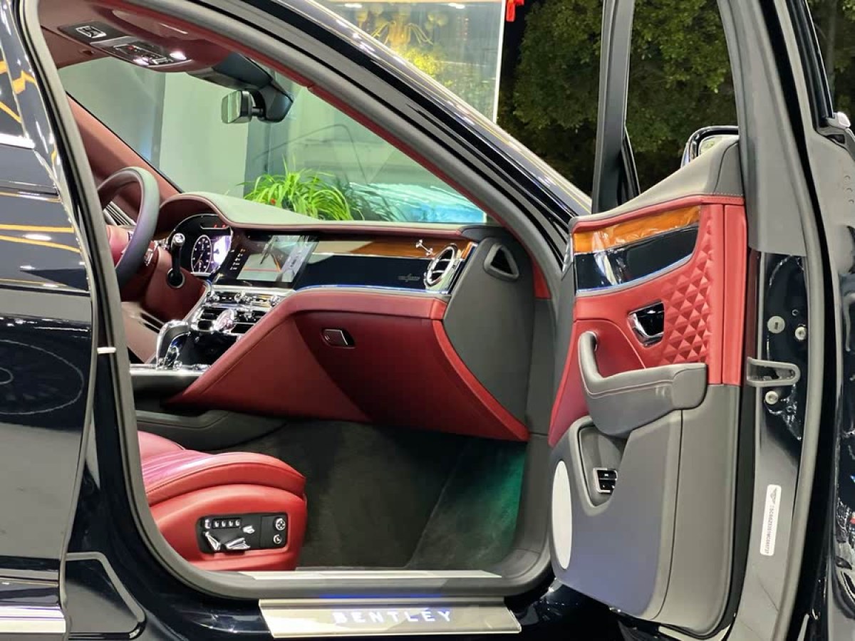 賓利 飛馳  2021款 4.0T V8 標(biāo)準(zhǔn)版圖片
