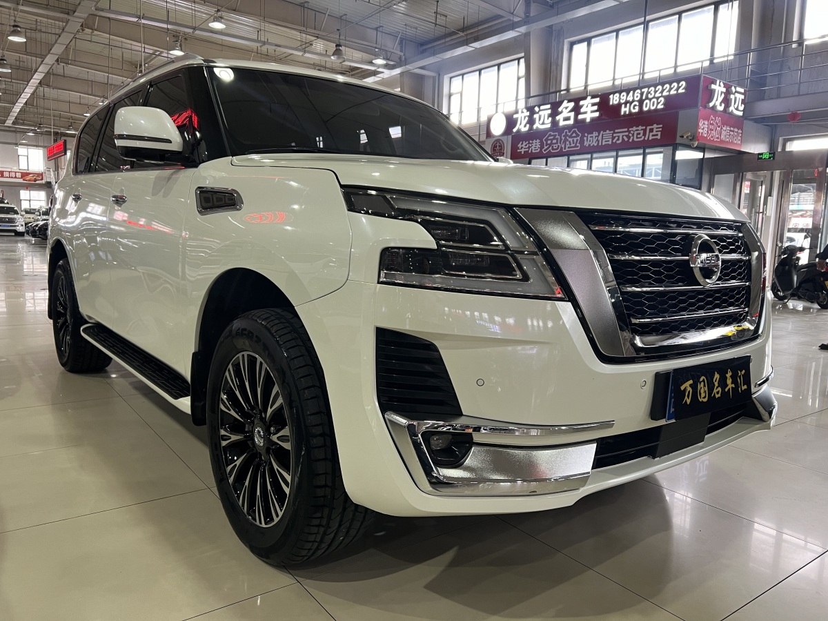 日产 途乐  2018款 4.0L 铂金型图片