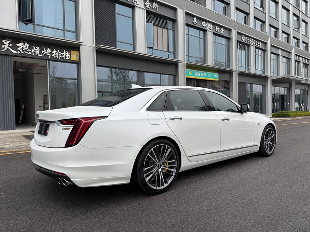 凱迪拉克 CT6  2019款 28T 鉑金版圖片