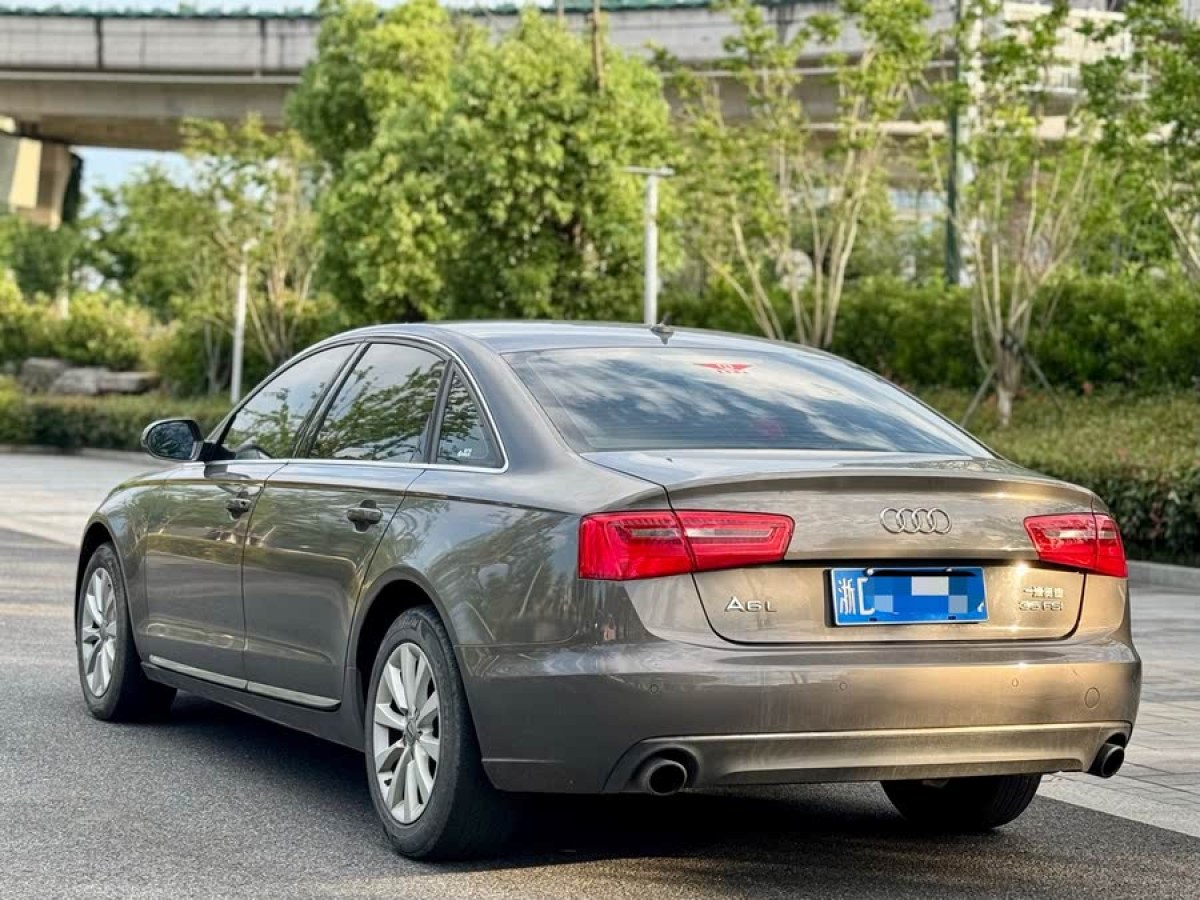 奧迪 奧迪A6L  2012款 TFSI 標(biāo)準(zhǔn)型圖片