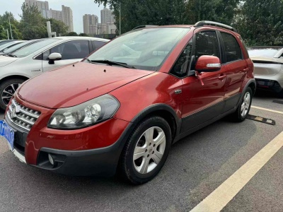 2012年4月 铃木 天语 SX4 1.6L 两厢锐骑型图片