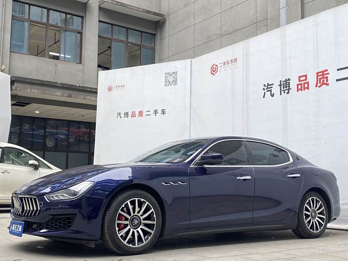 瑪莎拉蒂 Ghibli  2018款 3.0T 標(biāo)準(zhǔn)版圖片