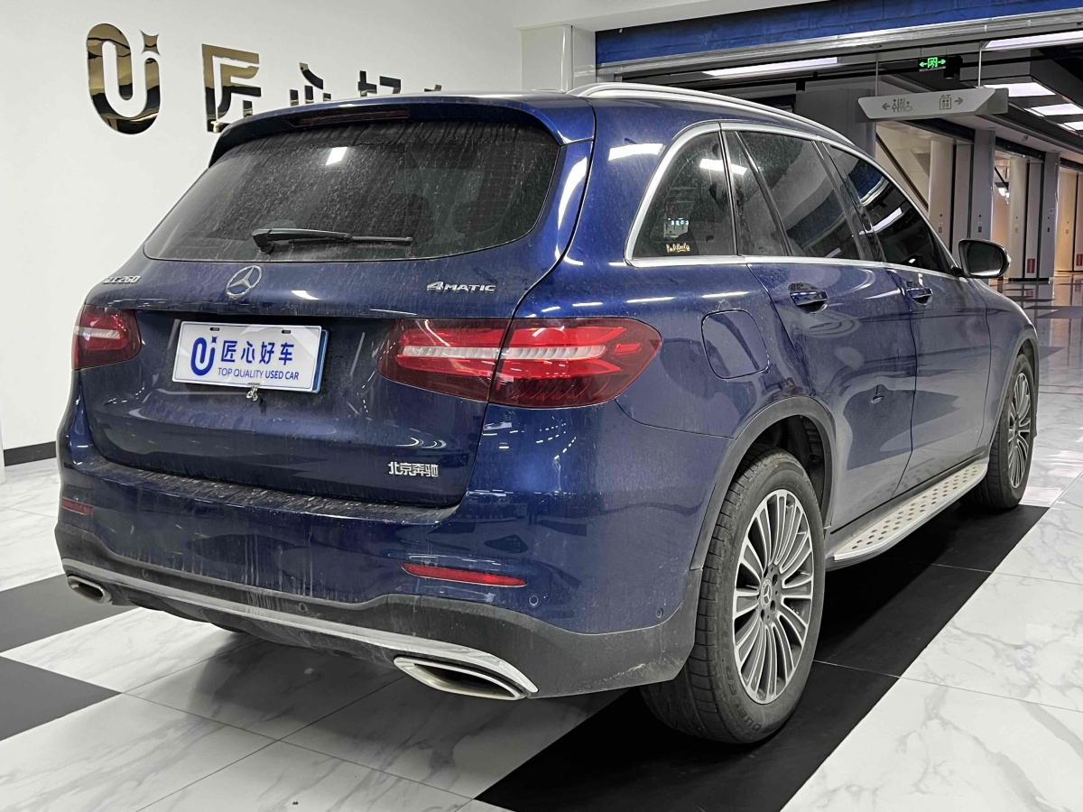 奔馳 奔馳GLC  2017款 GLC 260 4MATIC 動(dòng)感型圖片