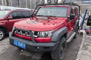 BJ40 北京 40L 2.3T 自動(dòng)四驅(qū)環(huán)塔冠軍版