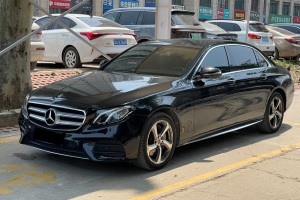 奔馳E級 奔馳 E 300 L 運動時尚型