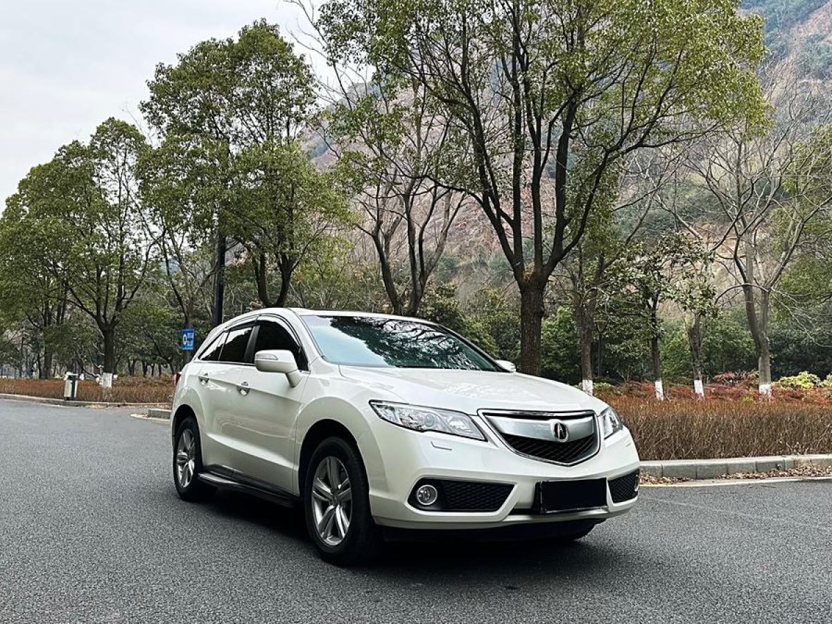 謳歌 RDX  2013款 3.0L 兩驅(qū)精英版圖片