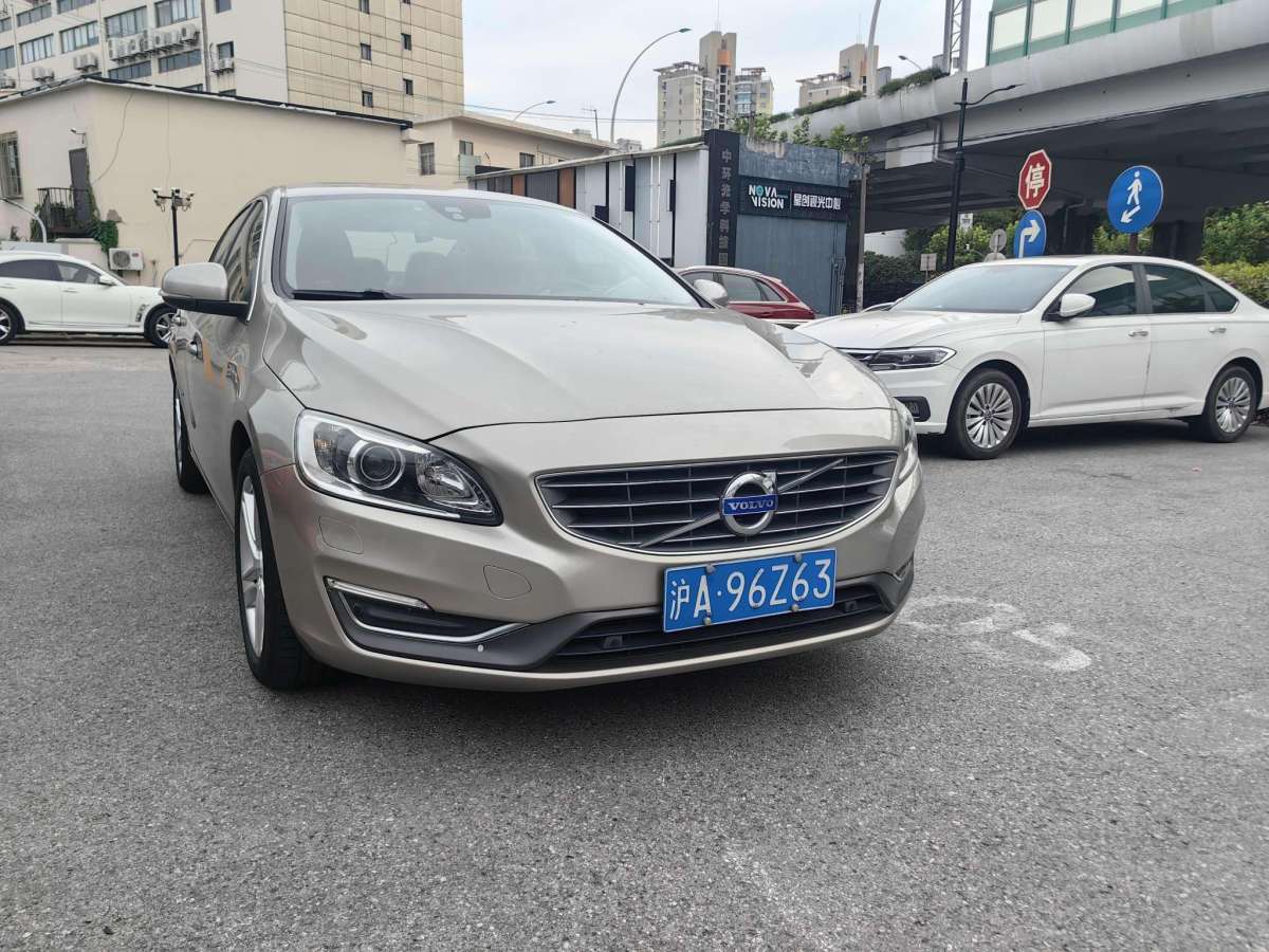 沃爾沃 S60  2015款 S60L T5 2.0T 智馭版圖片