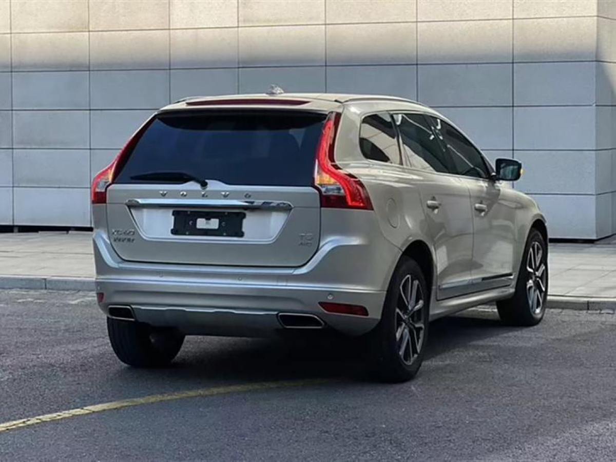 沃爾沃 XC60  2017款 T5 AWD 智遠版圖片