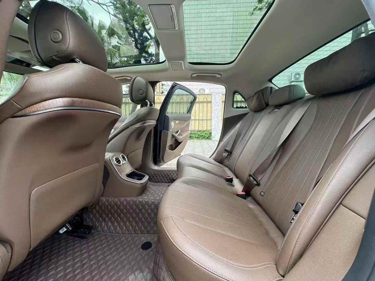 奔馳 奔馳E級  2021款 E 300 L 豪華型圖片