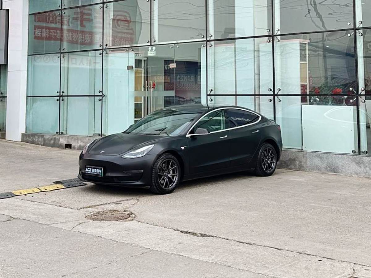 2020年11月特斯拉 Model 3  2020款 改款 標(biāo)準(zhǔn)續(xù)航后驅(qū)升級(jí)版