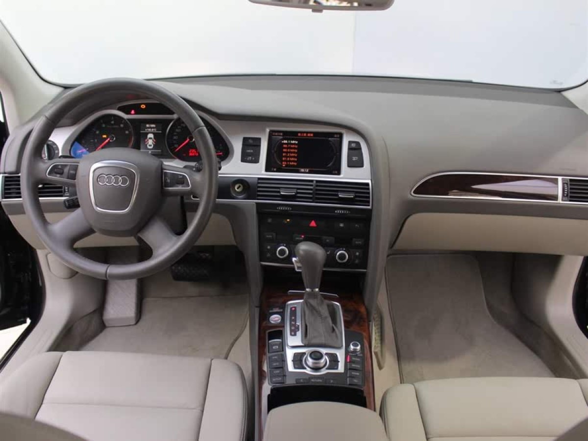奧迪 奧迪A6L  2011款 2.8 FSI 舒適型圖片