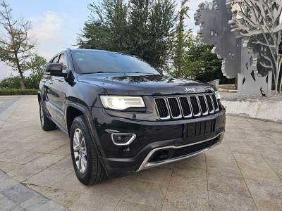 2016年5月 Jeep 大切諾基(進口) 3.0L 舒享導(dǎo)航版圖片