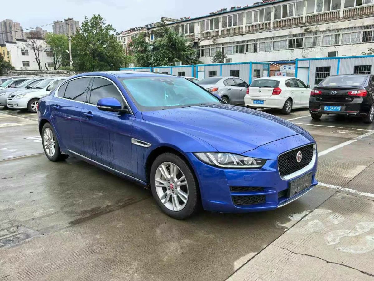 2019年1月捷豹 XE  2019款 2.0T 300PS 四驅(qū)Landmark Edition