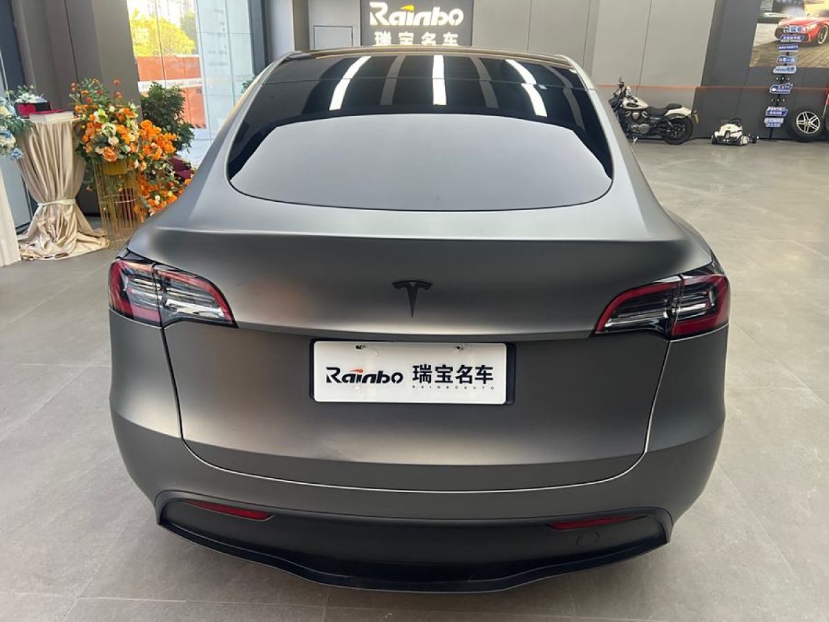 特斯拉 Model 3  2022款 后輪驅(qū)動(dòng)版圖片