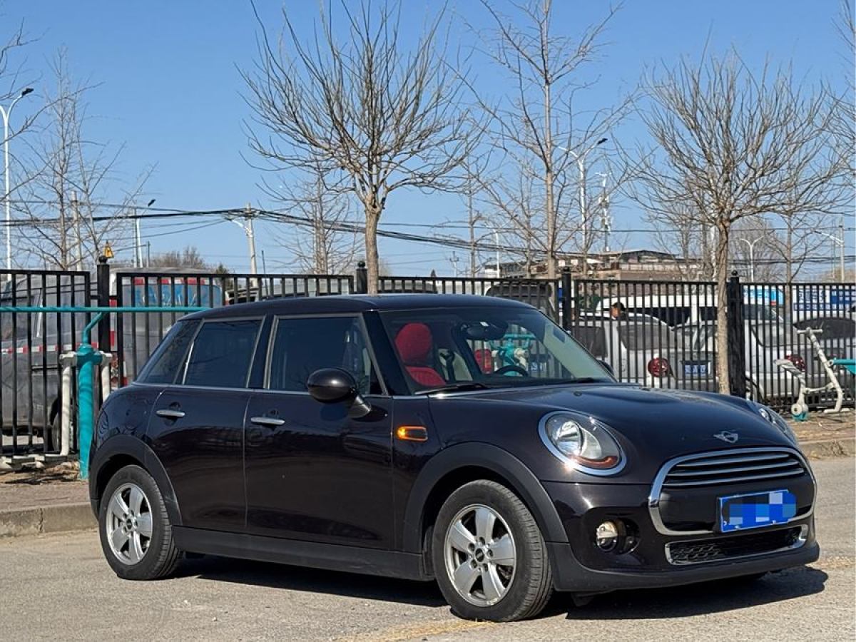 MINI MINI  2015款 1.2T ONE 五門版圖片