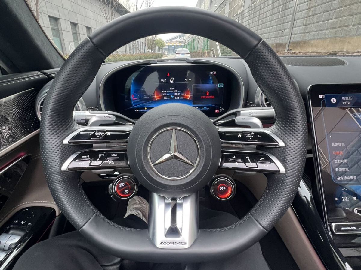 奔馳 奔馳SL級(jí)AMG  2024款 AMG SL 63 4MATIC+圖片