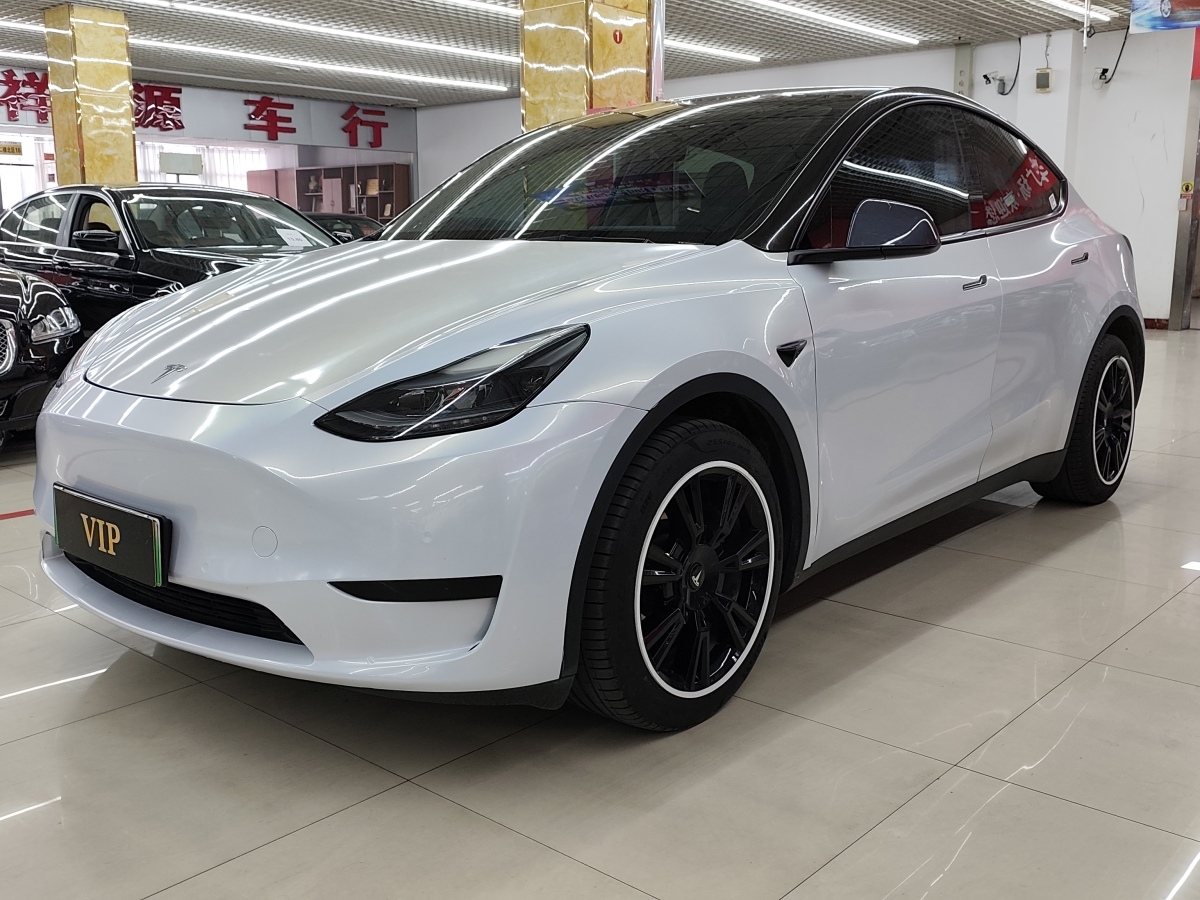 特斯拉 Model 3  2023款 煥新版 后輪驅(qū)動(dòng)圖片