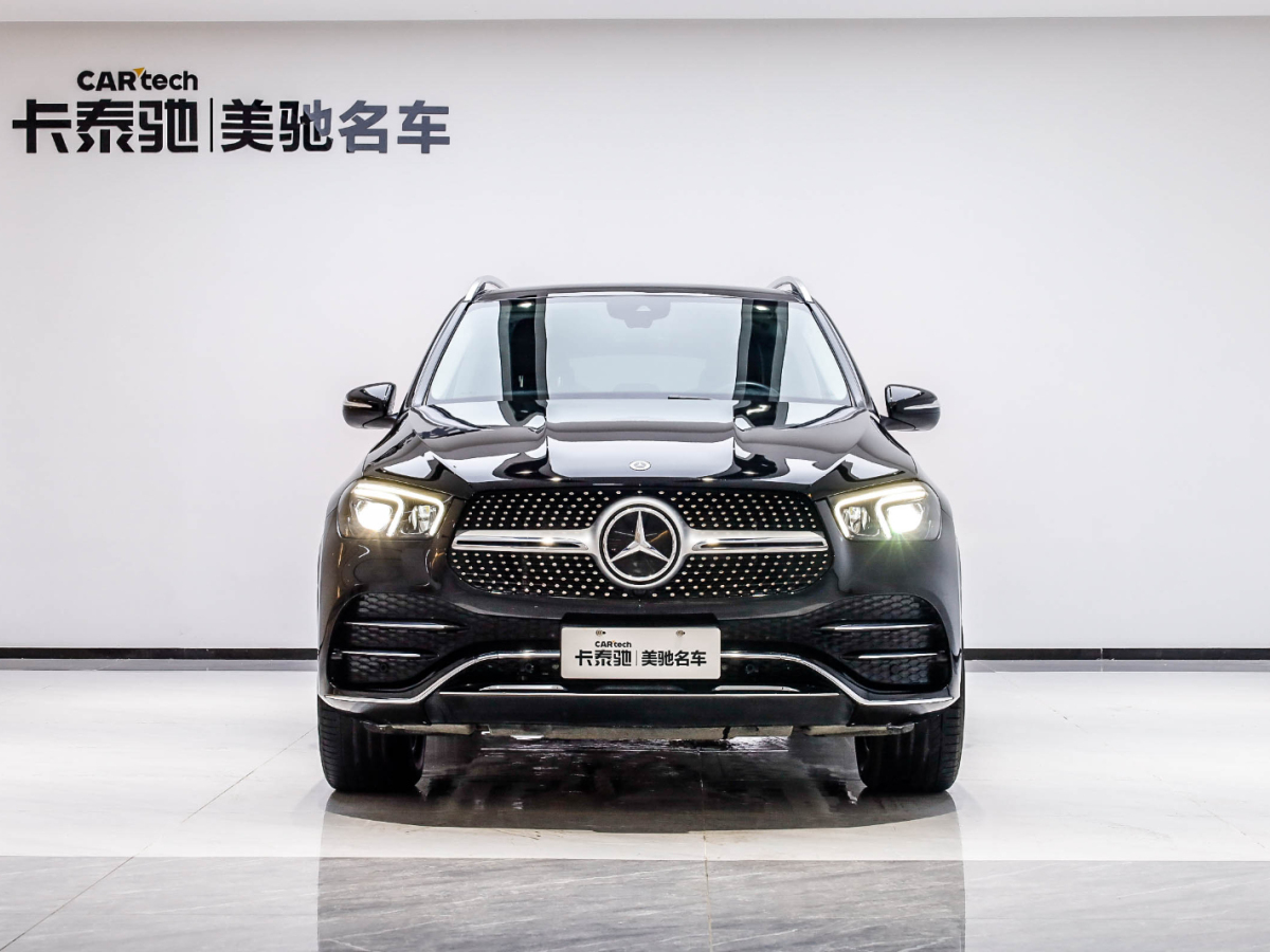 奔馳GLE級(jí) 2022款 改款 GLE 350 4MATIC 時(shí)尚型圖片