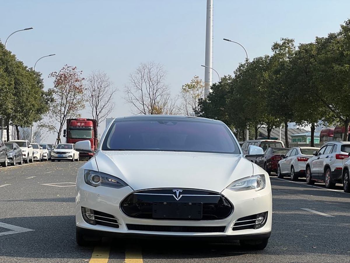 特斯拉 Model S  2016款 Model S 70D圖片