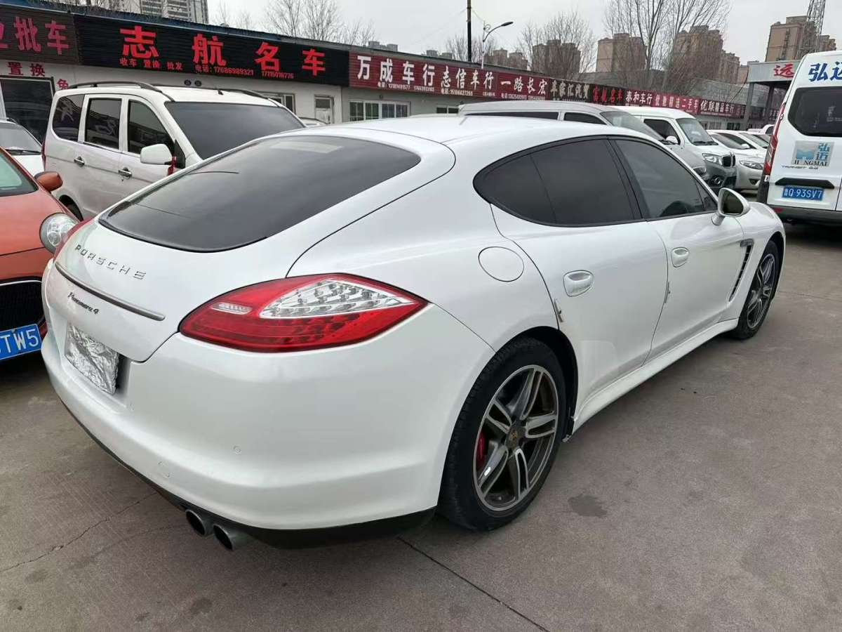 保時(shí)捷 Panamera  2013款 Panamera 4 Platinum Edition 3.6L圖片