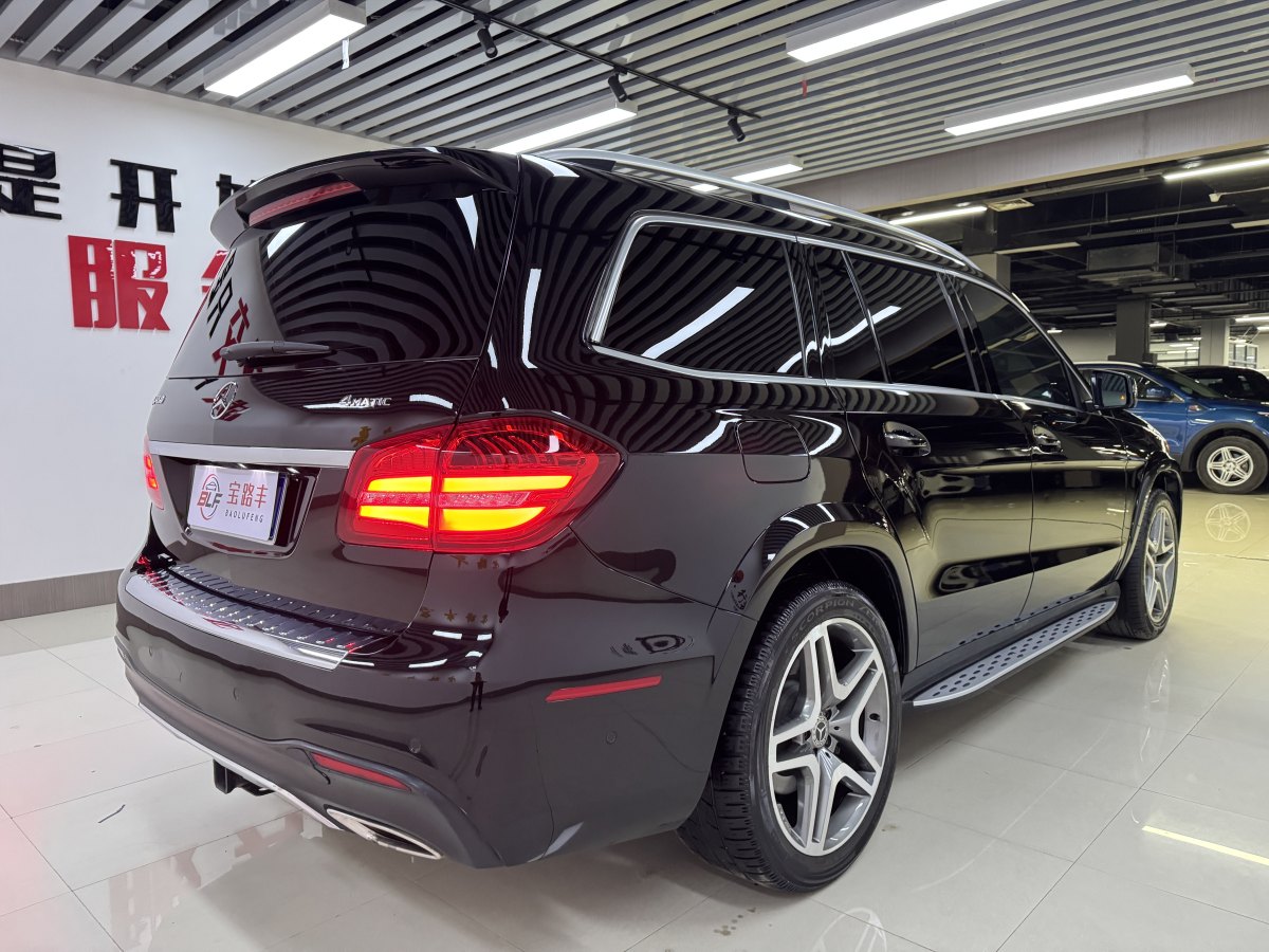 奔馳 奔馳GLS  2022款 改款 GLS 450 4MATIC 豪華型圖片