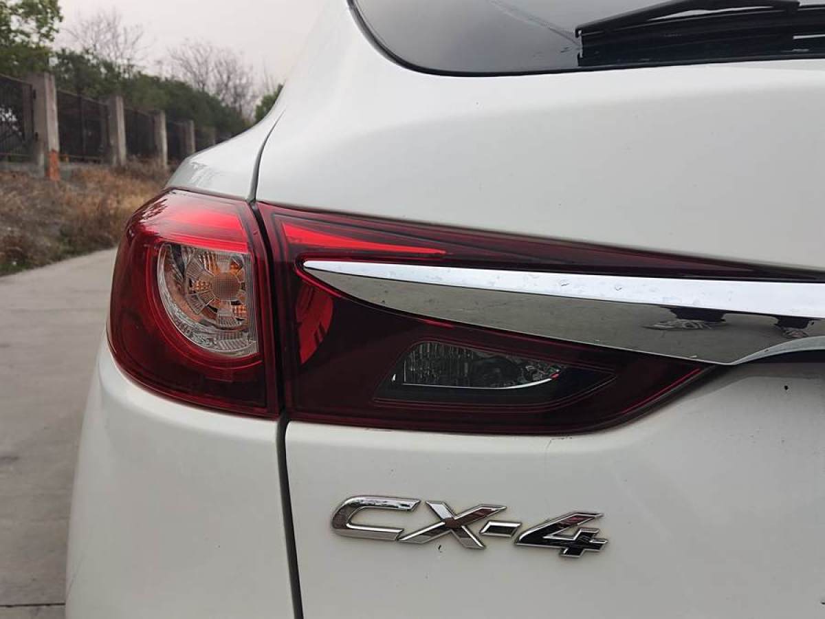 2019年10月馬自達 CX-4  2018款  2.0L 自動兩驅藍天活力版 國VI