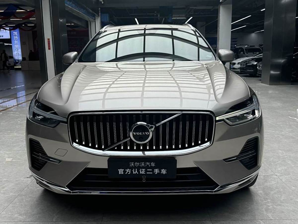 沃爾沃 XC60  2023款 B5 四驅智雅豪華版圖片