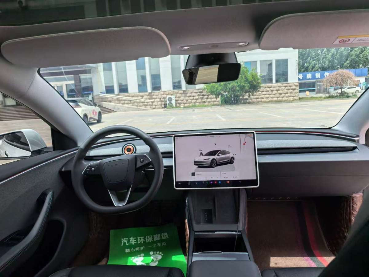 特斯拉 Model 3  2023款 煥新版 后輪驅(qū)動(dòng)圖片