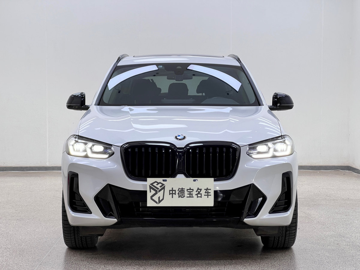 寶馬 寶馬X3  2022款 xDrive30i 領(lǐng)先型 M曜夜套裝圖片