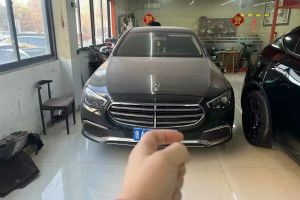 奔馳A級(jí) 奔馳  A 220 L 4MATIC 運(yùn)動(dòng)轎車