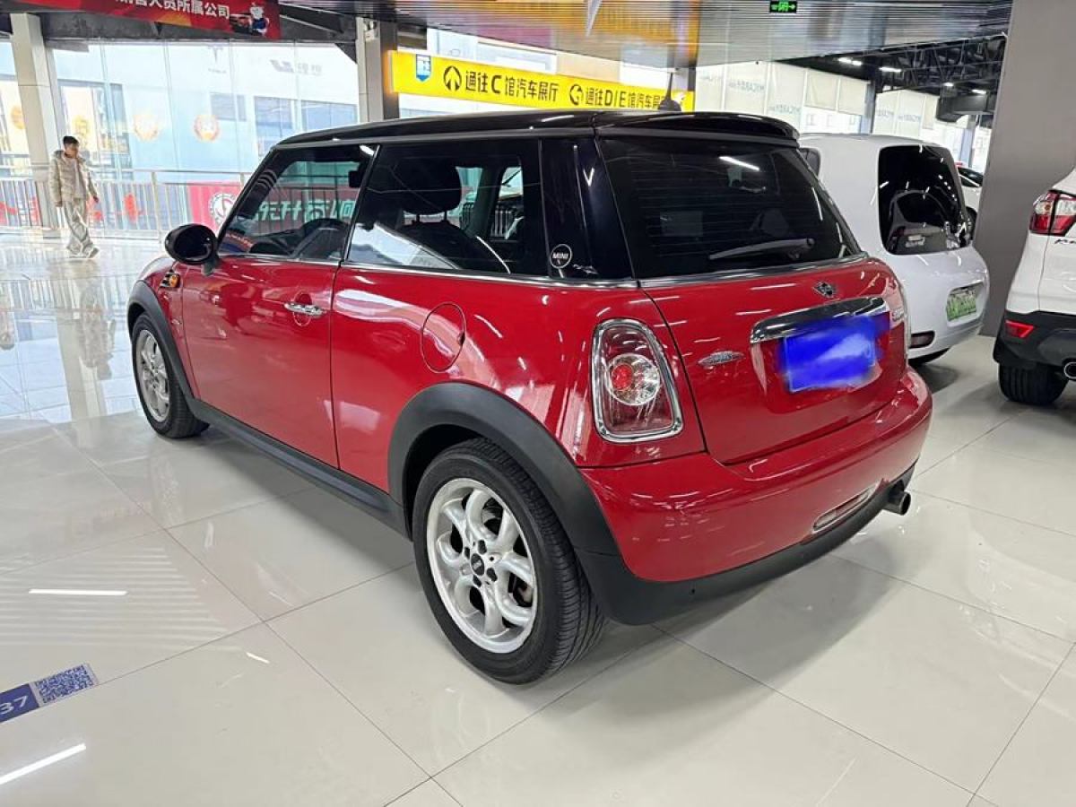 MINI COUNTRYMAN  2011款 1.6L COOPER Fun圖片