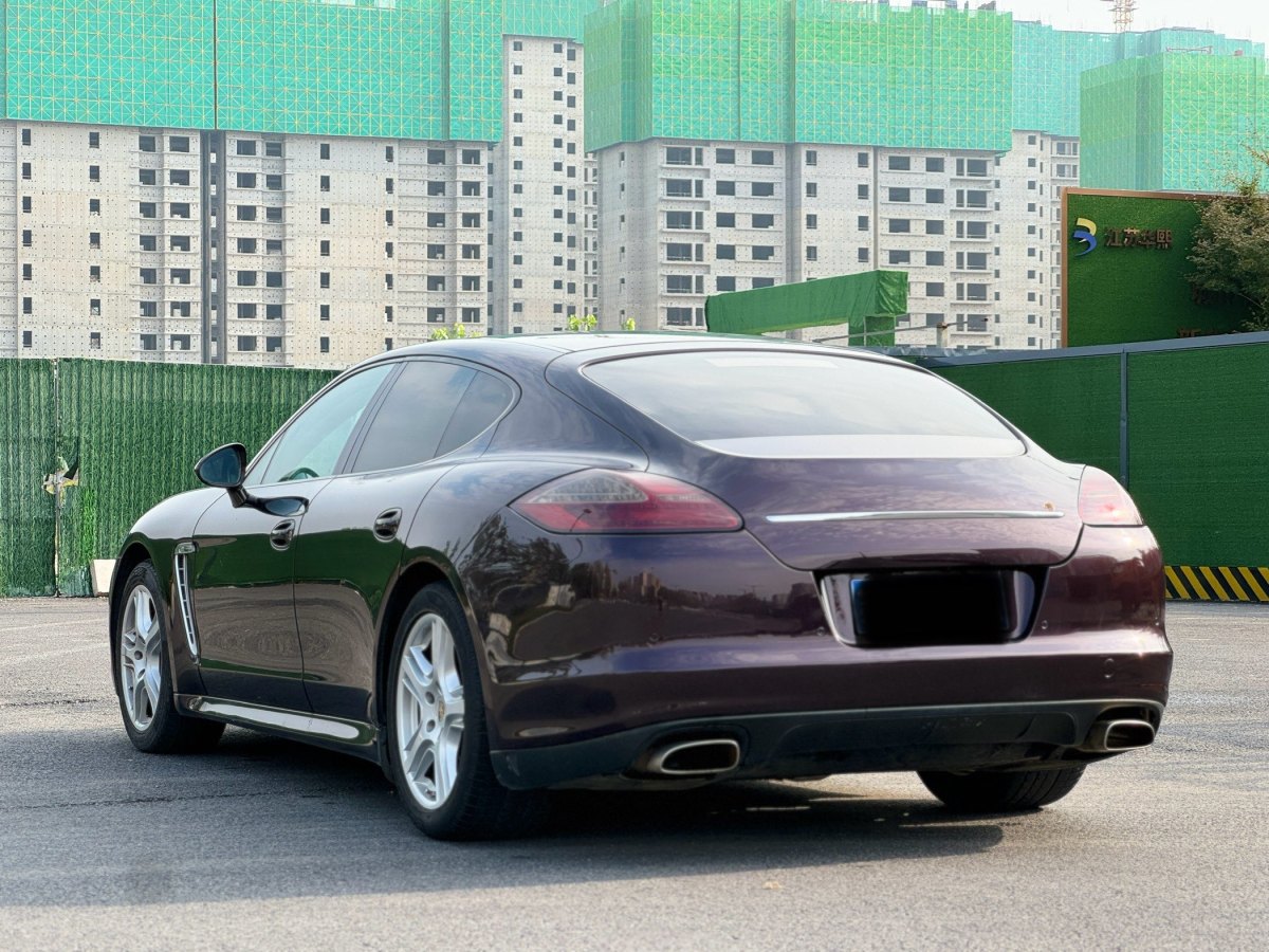 2011年10月保時捷 Panamera  2010款 Panamera 4 3.6L