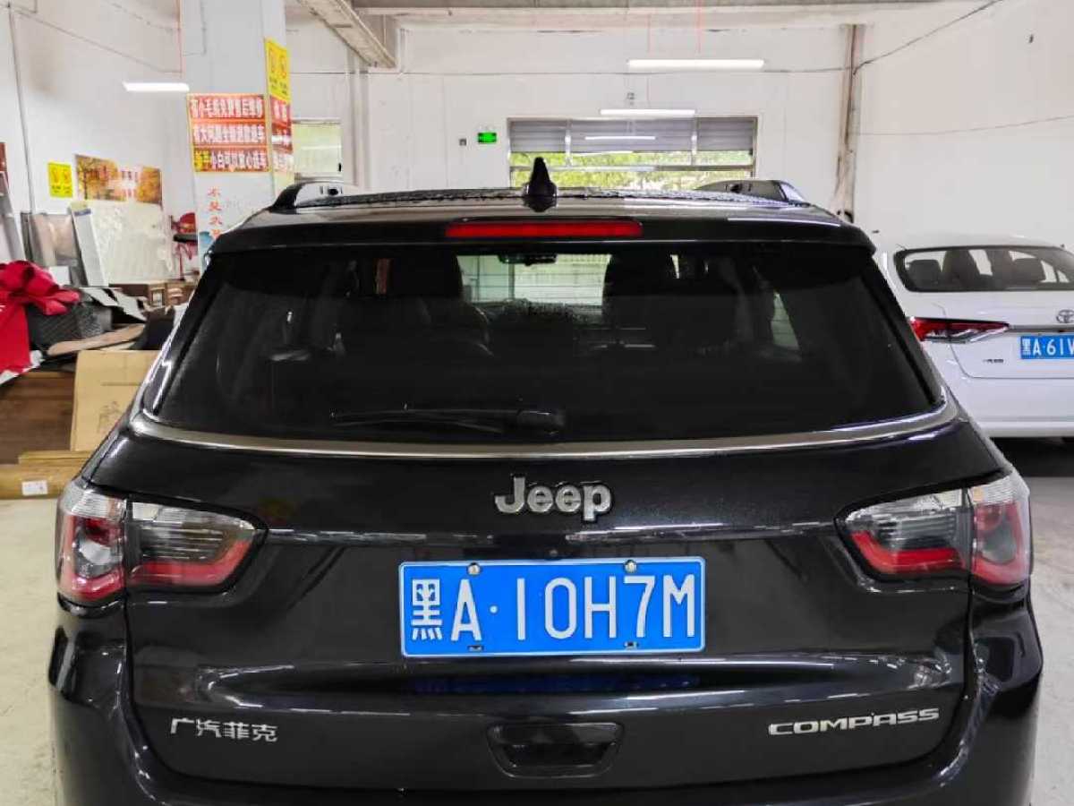 2021年10月Jeep 指南者  2021款 220T 自動(dòng)豪華型