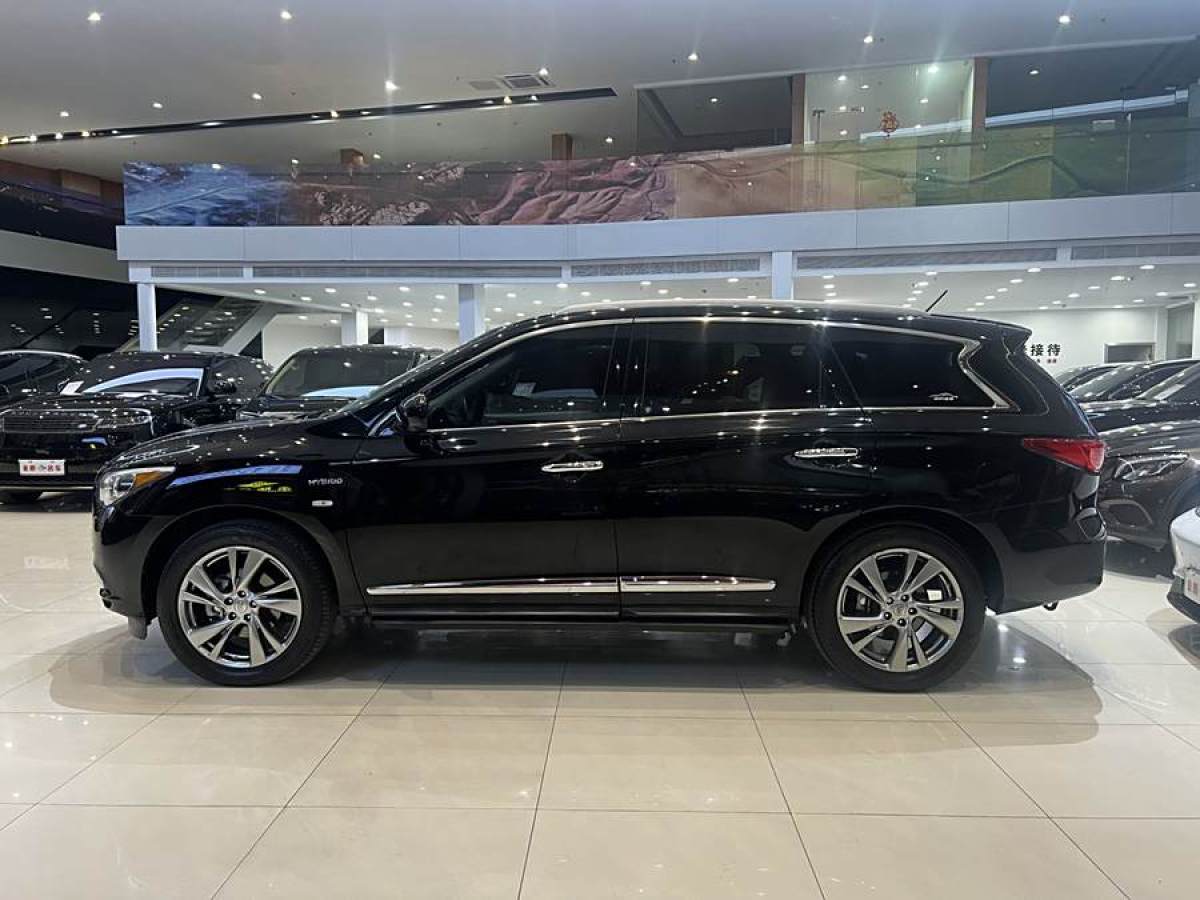 英菲尼迪 QX60  2020款 2.5 S/C Hybrid 兩驅(qū)卓越版 國(guó)VI圖片