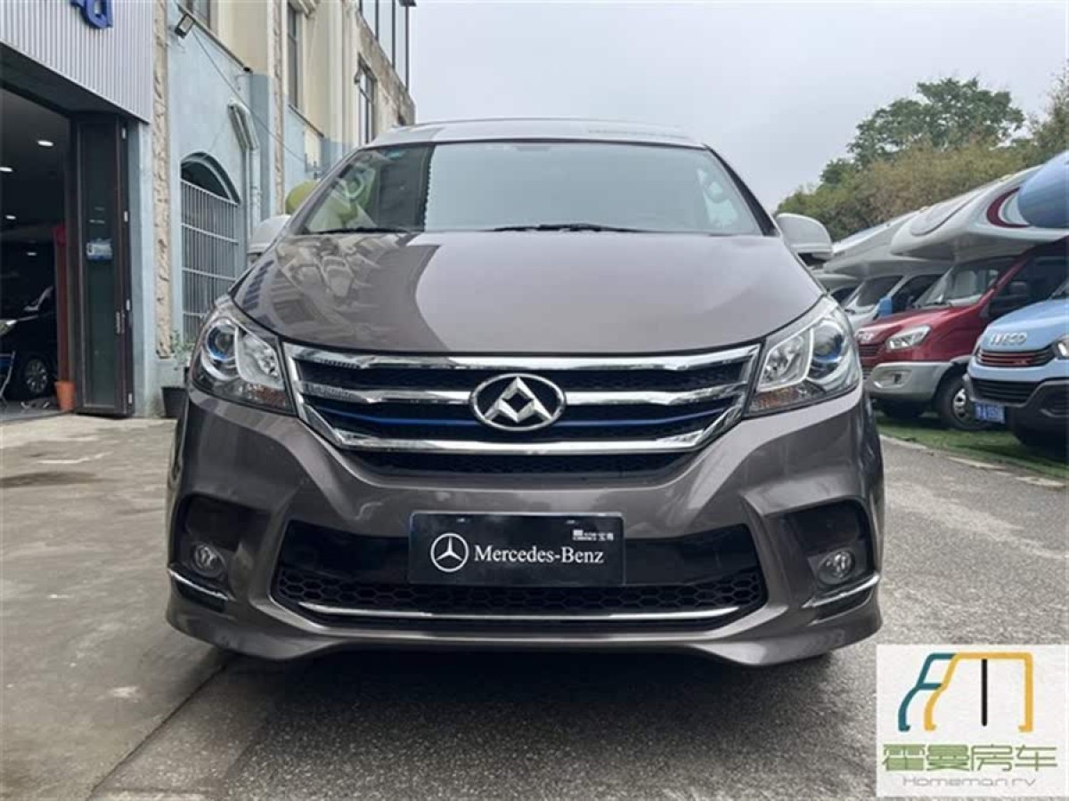 上汽大通 RG10  2019款 2.0TGI 升頂露營(yíng)車陽光版圖片
