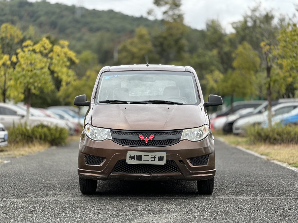 五菱 五菱宏光  2014款 1.2L 標(biāo)準(zhǔn)型國(guó)IV圖片