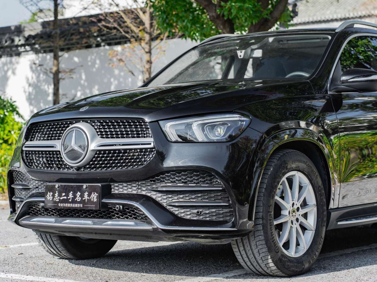 奔馳 奔馳GLE  2020款 改款 GLE 350 4MATIC 時(shí)尚型圖片