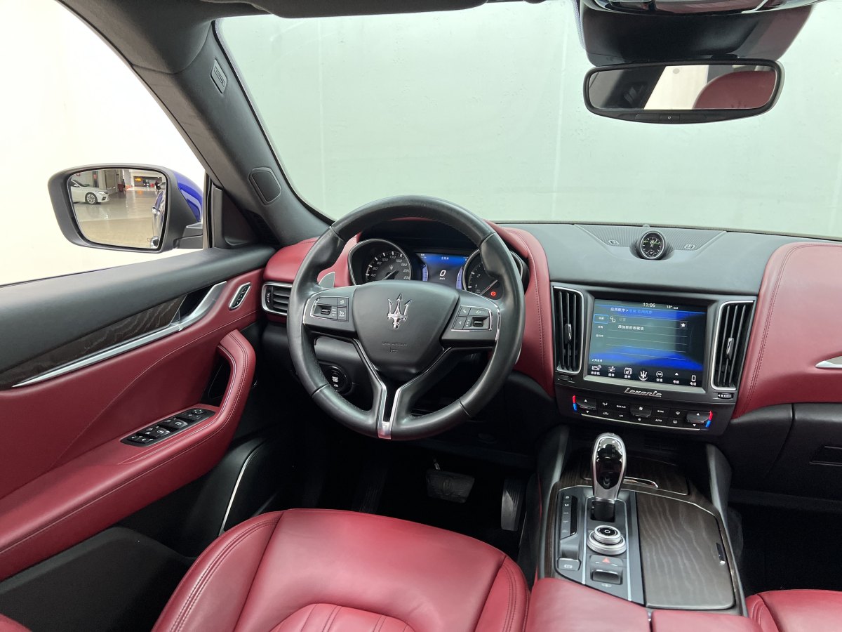 瑪莎拉蒂 Levante  2021款 3.0T 標(biāo)準(zhǔn)版圖片