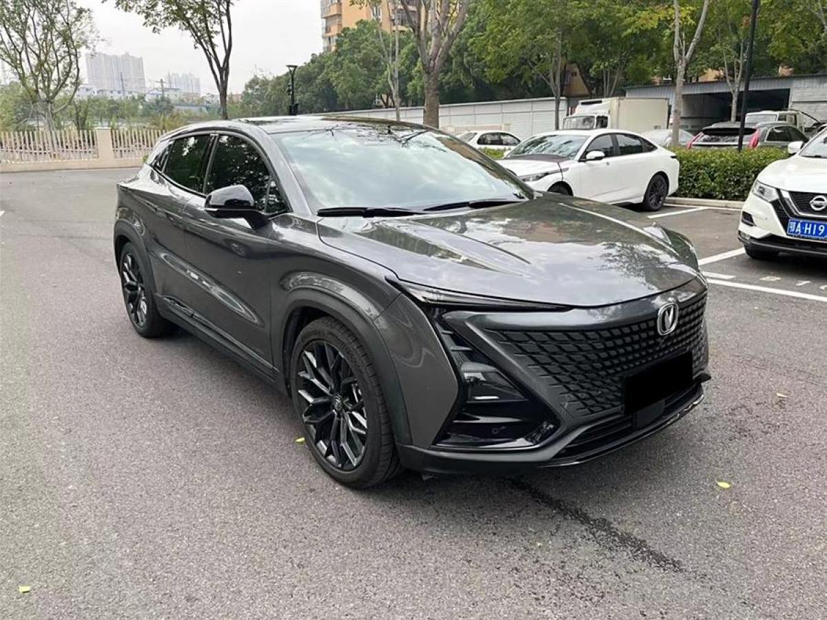 長(zhǎng)安 UNI-T  2022款 2.0T 尊貴型圖片